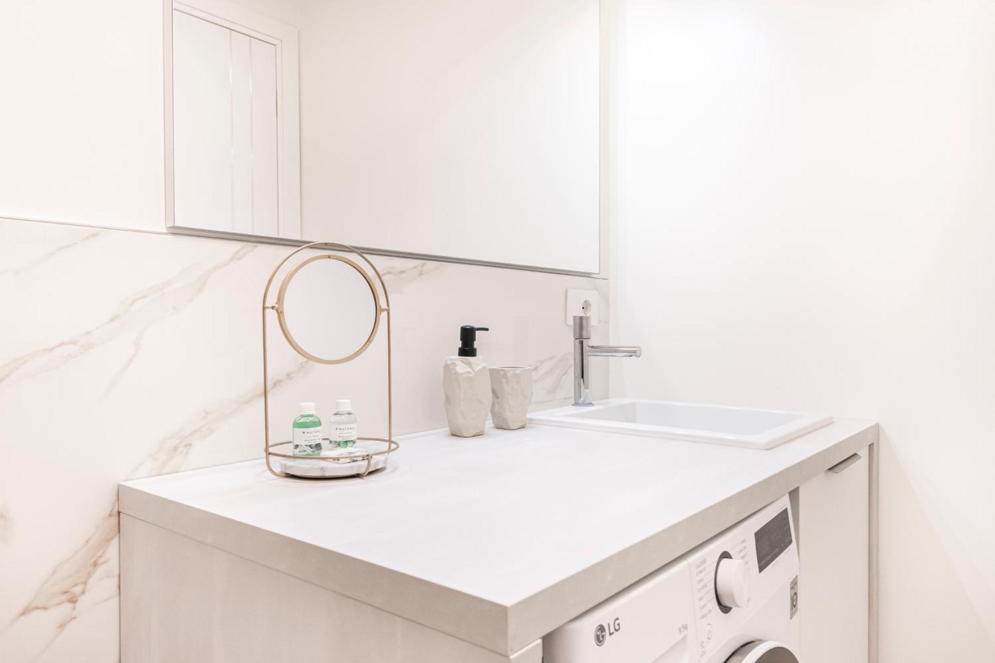 דירות Easylife - Design And Relax In The Heart Of מילאנו מראה חיצוני תמונה